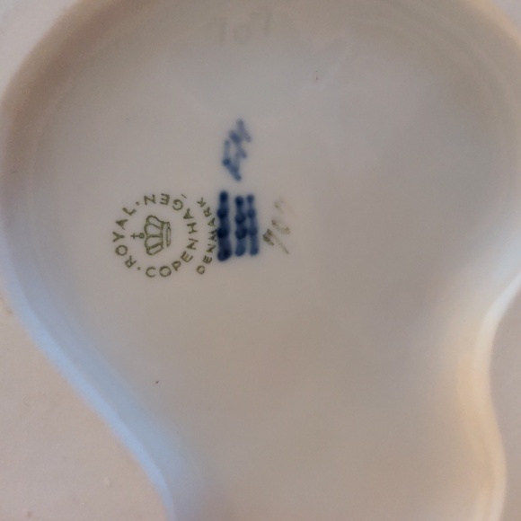 Royal Copenhagen Porcelain Figurine - Picture 5 of 5